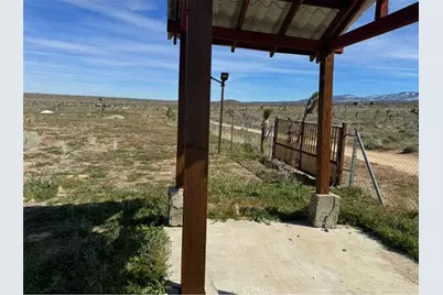 136 E Avenue W8, Pearblossom, CA 93553 - Photo 16