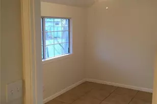 121 Roberts, Bakersfield, CA 93308 - Photo 4