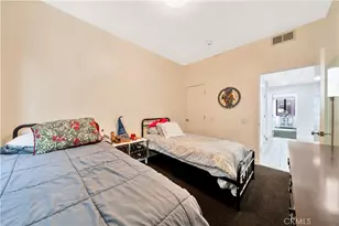 1200 N Sweetzer Ave, West Hollywood, CA 90069 - Photo 24