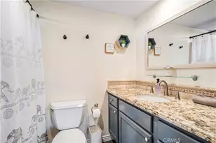 22914 Banyan Pl, Saugus, CA 91390 - Photo 24