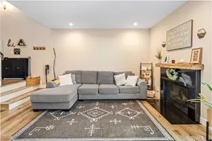 22914 Banyan Pl, Saugus, CA 91390 - Photo 10