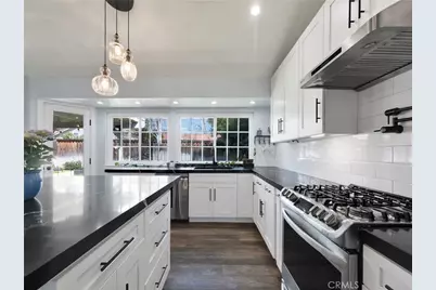 27936 Beacon, Castaic, CA 91384 - Photo 8