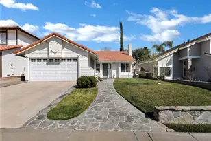 27936 Beacon, Castaic, CA 91384 - Photo 1