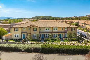 28744 Jardineras, Valencia, CA 91354 - Photo 1