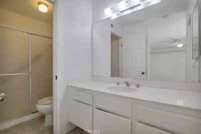 26216 Rainbow Glen Drive, Newhall, CA 91321 - Photo 20
