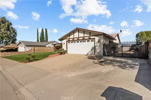 31436 Arrow Point, Castaic, CA 91384 - Photo 10