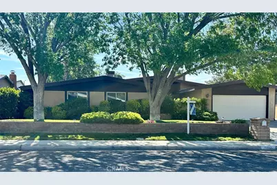 44133 28th Street, Lancaster, CA 93536 - Photo 1