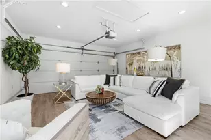 6737 Jellico, Lake Balboa, CA 91406 - Photo 18