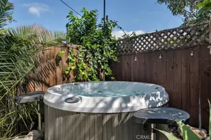 22117 Ybarra, Woodland Hills, CA 91364 - Photo 42