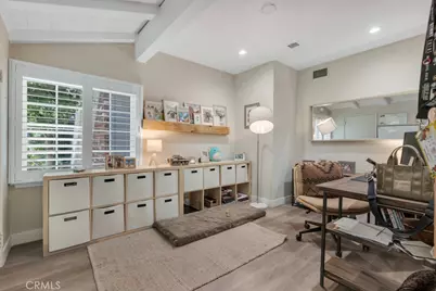 22117 Ybarra, Woodland Hills, CA 91364 - Photo 28