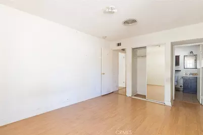 17149 Donmetz, Granada Hills, CA 91344 - Photo 22