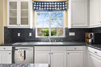 6119 Pilar, Bakersfield, CA 93306 - Photo 16