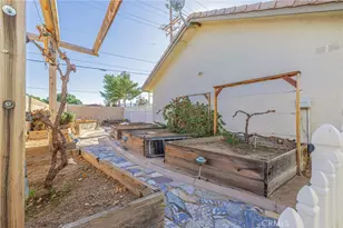 2534 Desert Rose Dr, Lancaster, CA 93536 - Photo 66