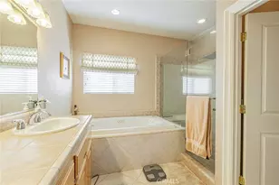 2534 Desert Rose Dr, Lancaster, CA 93536 - Photo 28