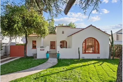 11048 Blix, Los Angeles, CA 91602 - Photo 1