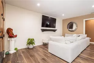 17525 Kingsbury St, Granada Hills, CA 91344 - Photo 12