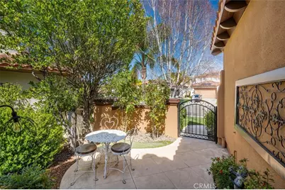 28347 Lobelia Lane, Valencia, CA 91354 - Photo 6