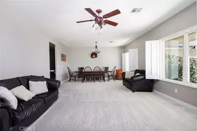 42561 25th, Lancaster, CA 93536 - Photo 6