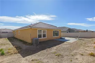 3613 Garnet Ln, Lancaster, CA 93535 - Photo 4