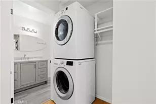 11138 Aqua Vista, North Hollywood, CA 91602 - Photo 12