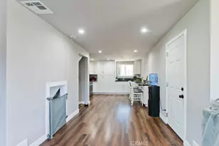 2057 Woodglen St, Simi Valley, CA 93065 - Photo 44