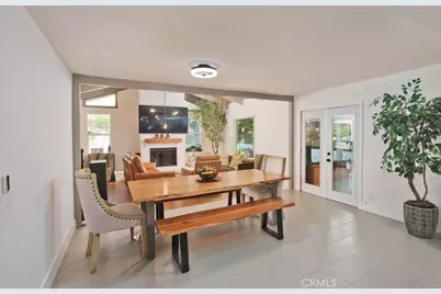 2057 Woodglen Street, Simi Valley, CA 93065 - Photo 14