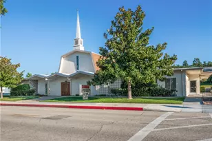 19401 Oak Crossing, Newhall, CA 91321 - Photo 40