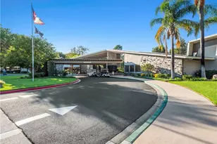 19401 Oak Crossing, Newhall, CA 91321 - Photo 36