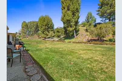 19401 Oak Crossing, Newhall, CA 91321 - Photo 26
