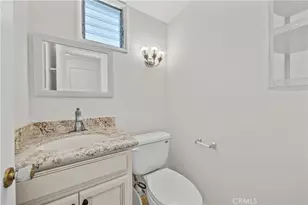 19156 Ave Of The Oaks, Newhall, CA 91321 - Photo 12