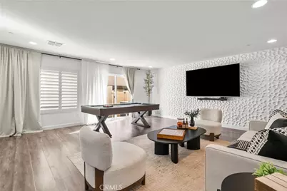 22157 Barrington, Saugus, CA 91350 - Photo 6