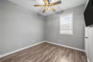 22157 Barrington, Saugus, CA 91350 - Photo 34