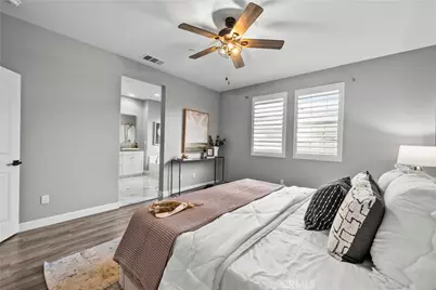 22157 Barrington, Saugus, CA 91350 - Photo 26