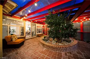7819 Encino, Northridge, CA 91325 - Photo 32