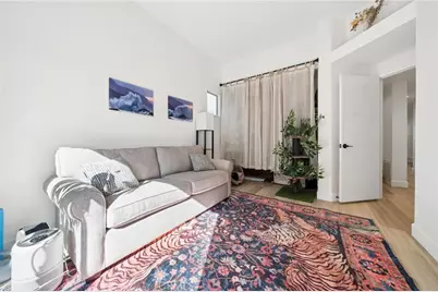 25850 Bellis Drive, Valencia, CA 91355 - Photo 22