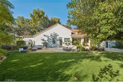 25850 Bellis Drive, Valencia, CA 91355 - Photo 8