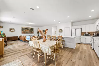 38235 Etienne, Palmdale, CA 93552 - Photo 14