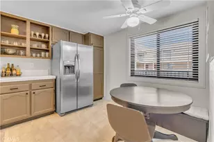 21040 Parthenia, Canoga Park, CA 91304 - Photo 14