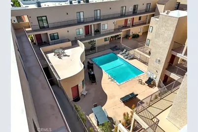 21040 Parthenia #25, Canoga Park, CA 91304 - Photo 42