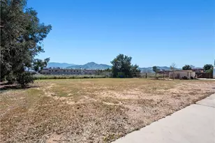 33805 Crown Valley Rd, Acton, CA 93519 - Photo 32