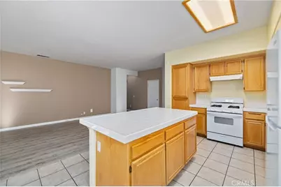 45641 Knightsbridge Street, Lancaster, CA 93534 - Photo 16