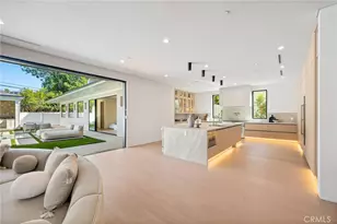 16728 Morrison St, Encino, CA 91436 - Photo 8