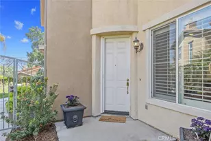 26720 Via Colina, Valencia, CA 91381 - Photo 2