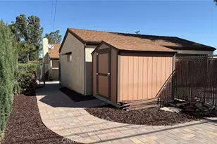 506 W Olive St, Corona, CA 92882 - Photo 14