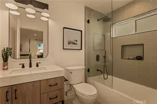 3715 Hillcrest Dr, Los Angeles, CA 90016 - Photo 14