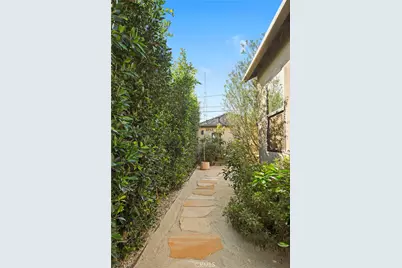 3715 Hillcrest Drive, Los Angeles, CA 90016 - Photo 26