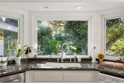 15533 Saddleback Drive, Canyon Country, CA 91387 - Photo 30