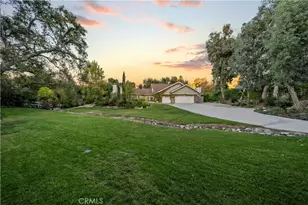 15533 Saddleback Dr, Canyon Country, CA 91387 - Photo 6
