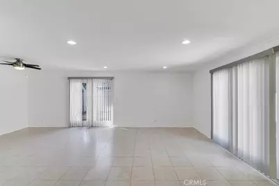 5063 Serrania Avenue, Woodland Hills, CA 91364 - Photo 10