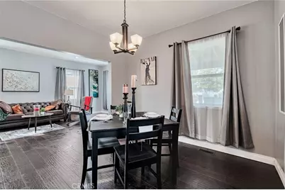 70 W Claremont St, Pasadena, CA 91103 - Photo 8